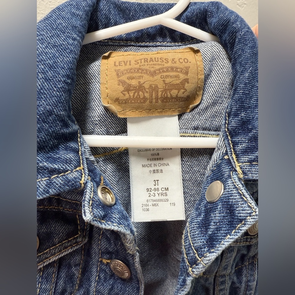Levi's Kids Classic Blue Jean Jacket - Picture 3 of 3